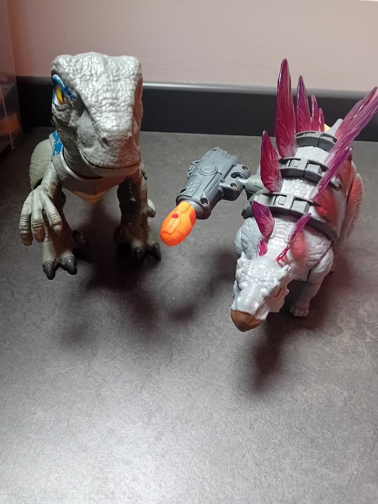 Raptor blue  + stegosaurus, Ophalen, Gebruikt, Jongen of Meisje