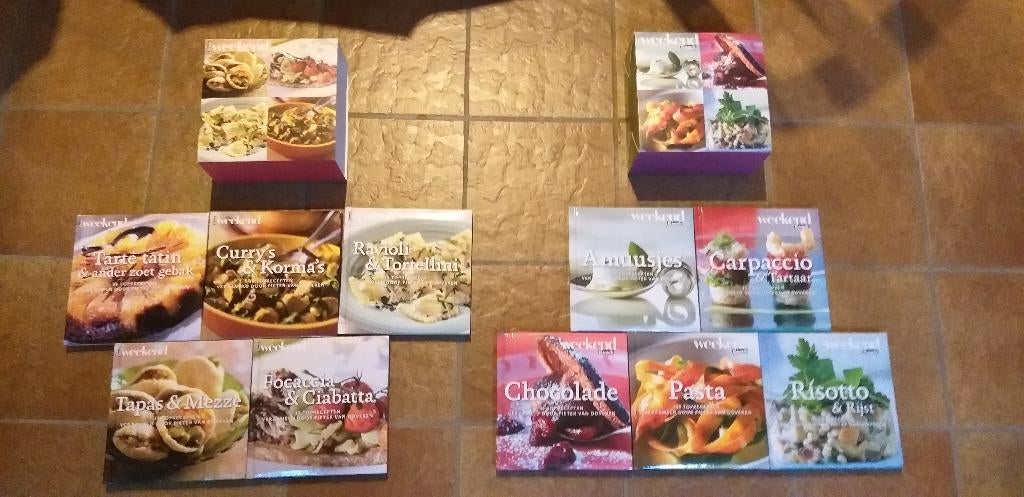 Weekend Knack kookboekjes in verzamelbox, Boeken, Kookboeken, Ophalen of Verzenden, Zo goed als nieuw