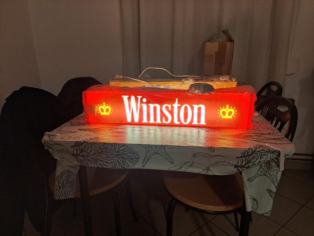 Vitage Winston verlichting, Ophalen