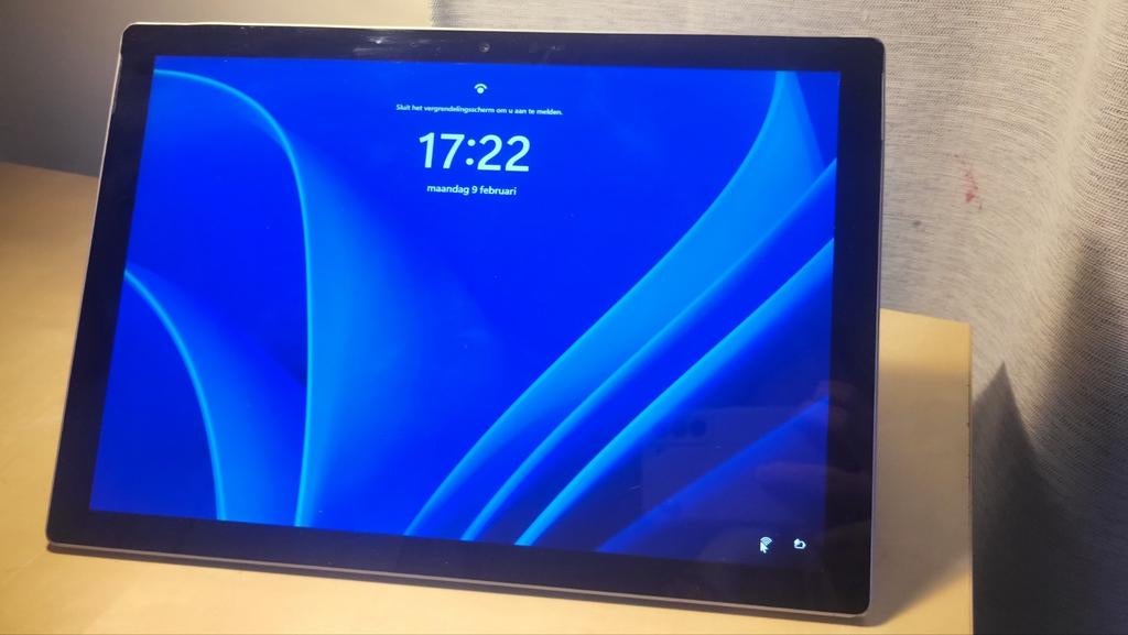 Surface Pro 7, Enlèvement ou Envoi, 119 GB, 8 GB, Avec écran tactile