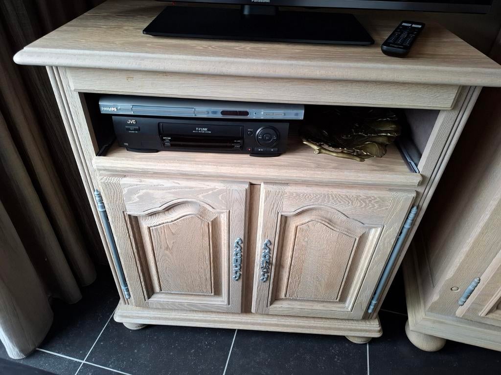 Tv kast, Ophalen, Zo goed als nieuw