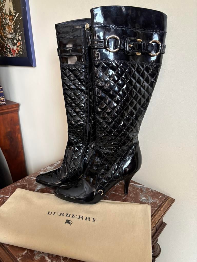 NIEUWE!!Burberry zwarte lak laarzen maat 38, Kleding | Dames, Schoenen, Ophalen, Zo goed als nieuw, Zwart