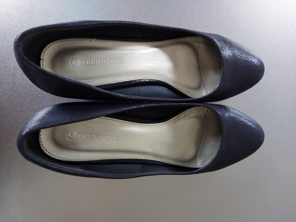 Zwarte hak, Kleding | Dames, Ophalen, Schoenen met lage hakken, Zwart, Zo goed als nieuw