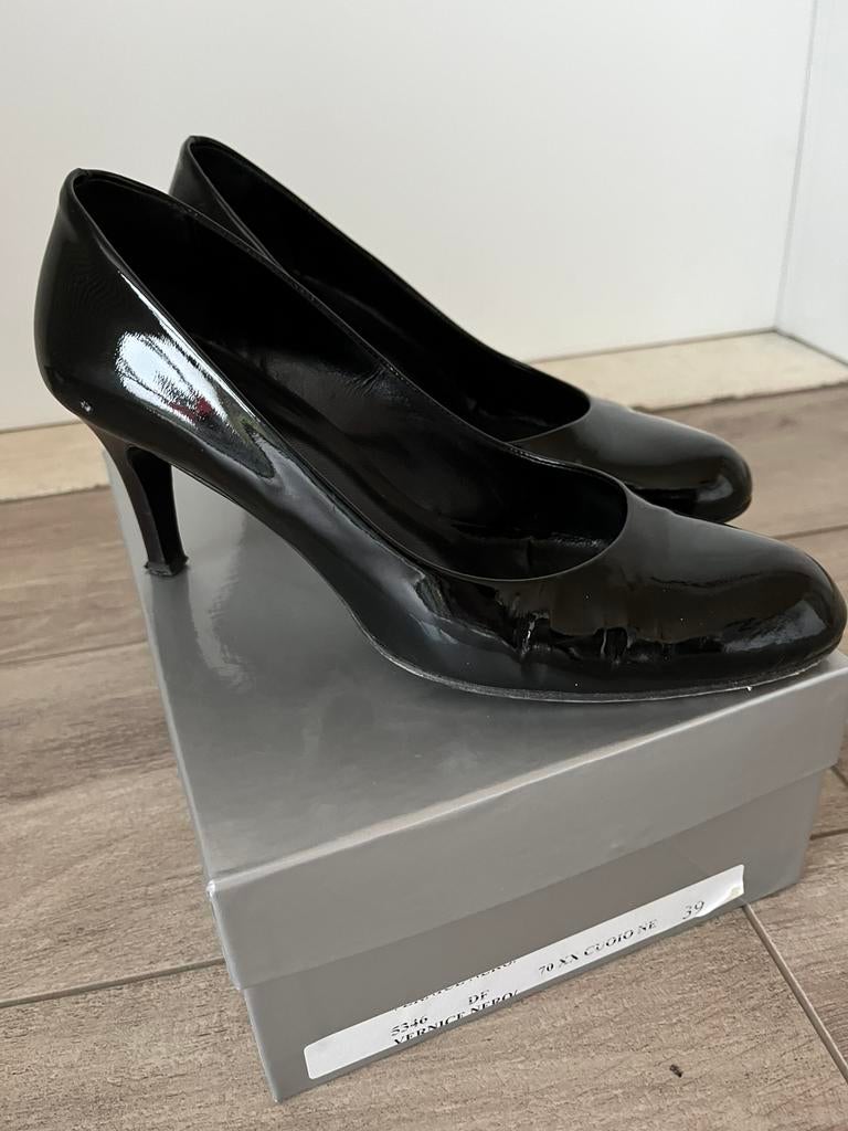 Zwarte lakleder pumps Buffalo M39, Ophalen, Pumps, Zwart, Zo goed als nieuw