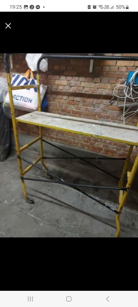 Stelling hoogten werk klus stelling, Ophalen, Trap, Zo goed als nieuw, Opvouwbaar of Inschuifbaar