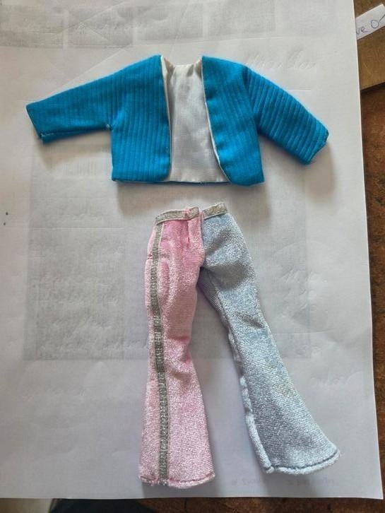 Pantalon + veste boléro, Enlèvement ou Envoi, Comme neuf, Barbie