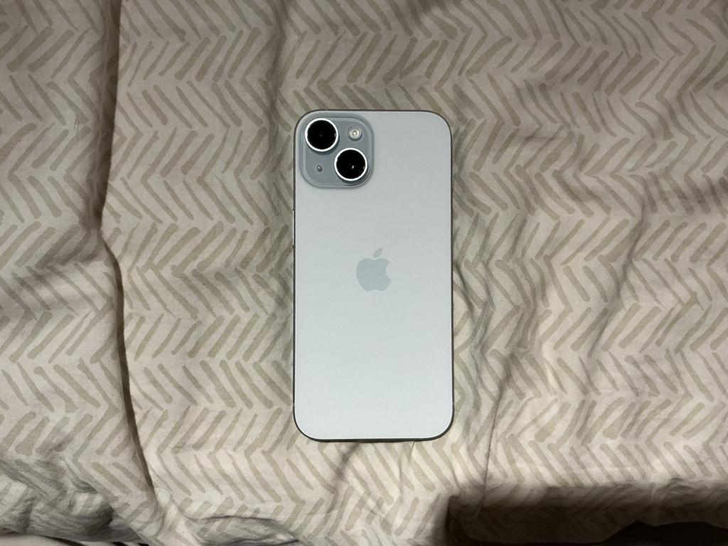 Iphone 15 128GB, Télécoms, Téléphonie mobile | Apple iPhone, 128 GB, IPhone 15, 73 %, Enlèvement