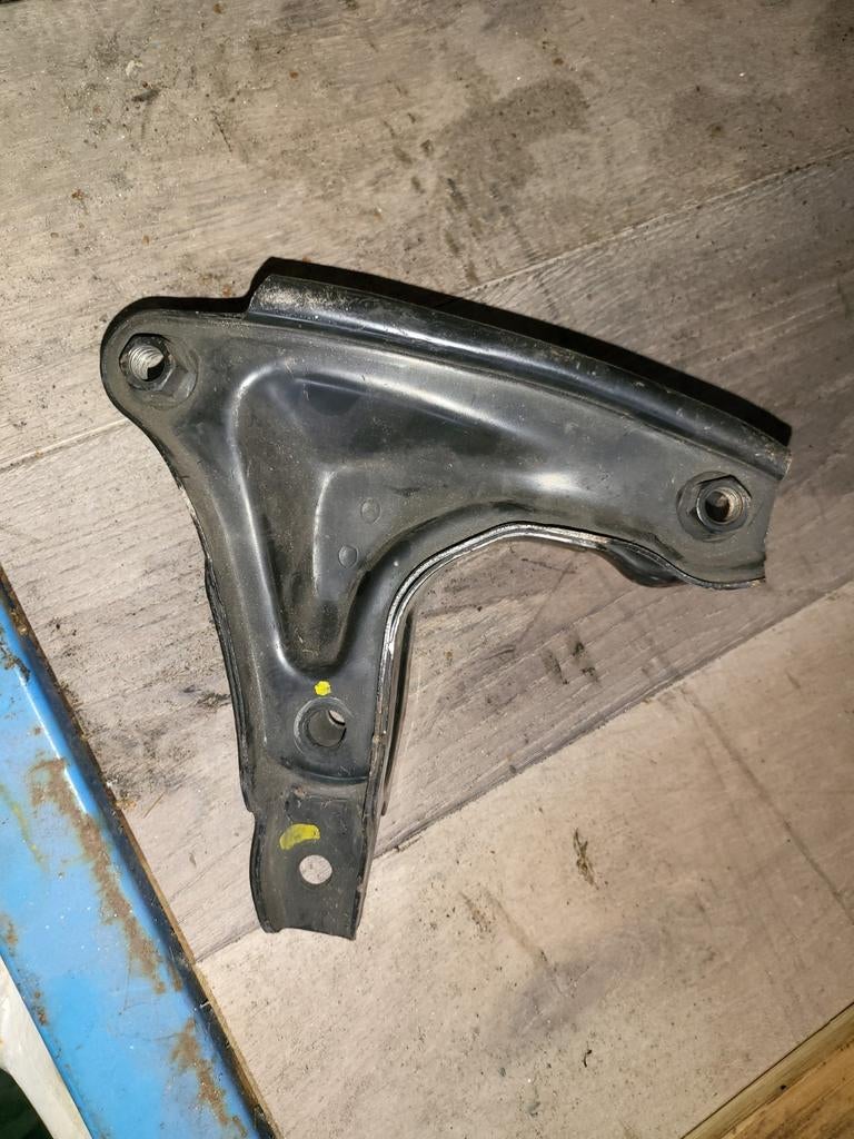 Crx vtec 't bracket, Autos : Pièces & Accessoires, Moteurs & Accessoires, Enlèvement ou Envoi, Utilisé, Honda