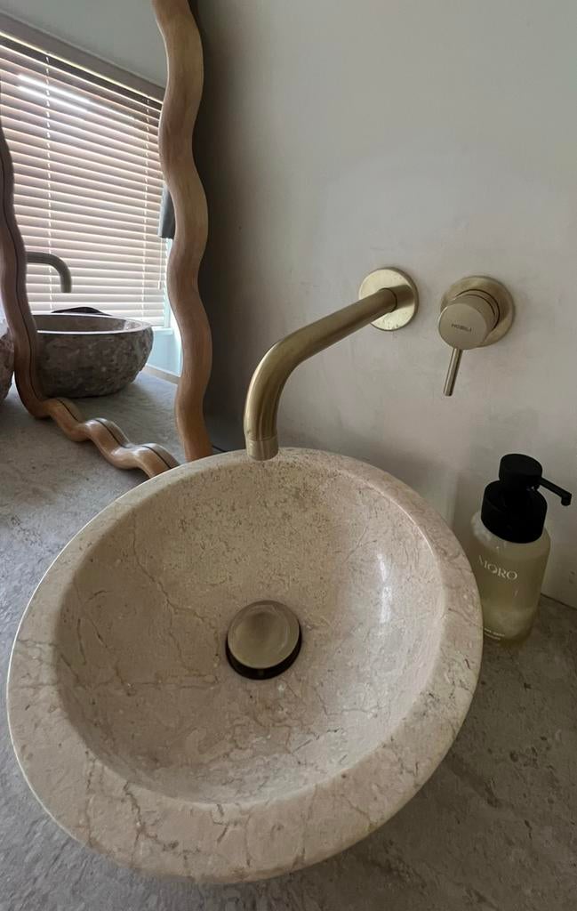 Lavabo en pierre naturelle polie crème, Enlèvement, Comme neuf