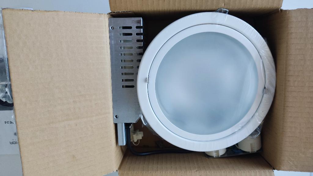 3 x nouveaux luminaires encastrés ANEUKER, Maison & Meubles, Neuf, Autres culots, Autres types, 30 à 60 watts