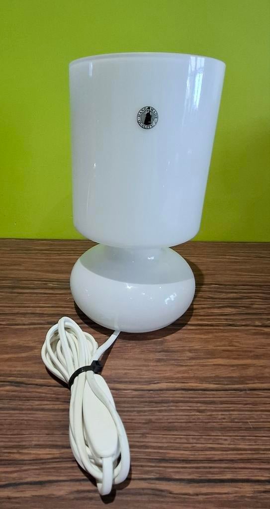 Lampe de table blanche Ikea Lykta en très bon état neuf, Enlèvement ou Envoi