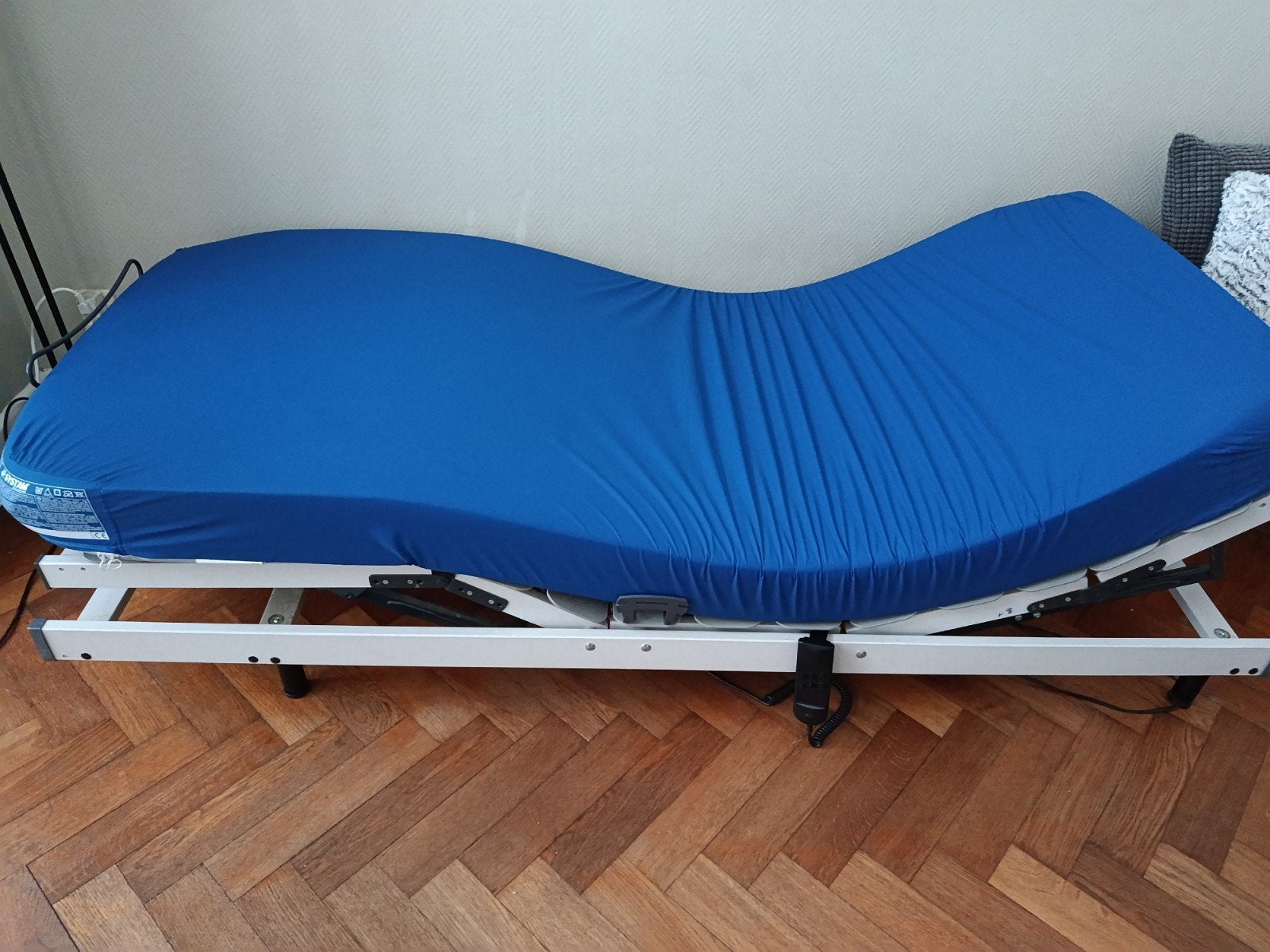 Lit électrique 90x200 matelas systam médical pieds réglables, Enlèvement, Matelas