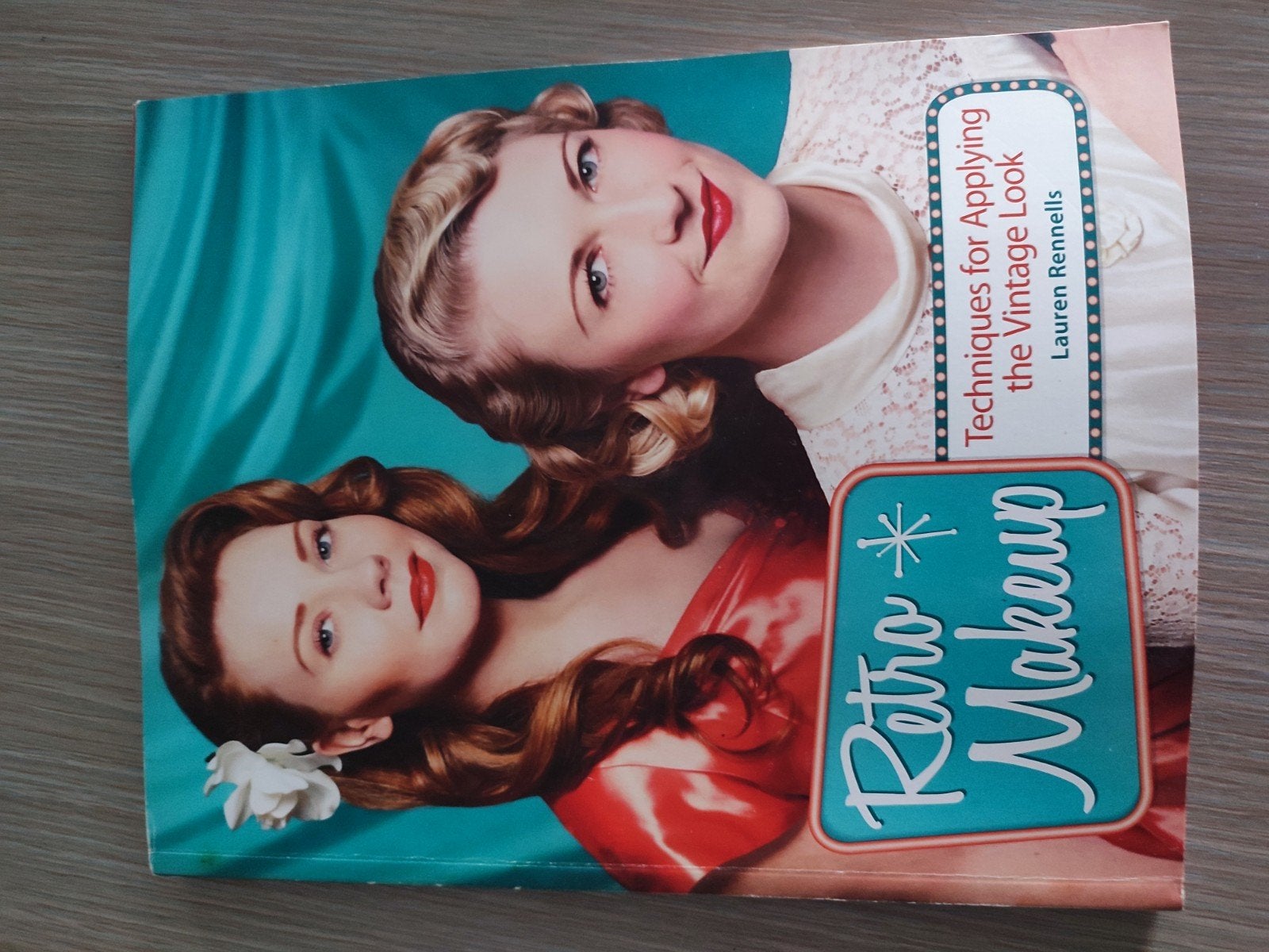 Beauty boek, Enlèvement