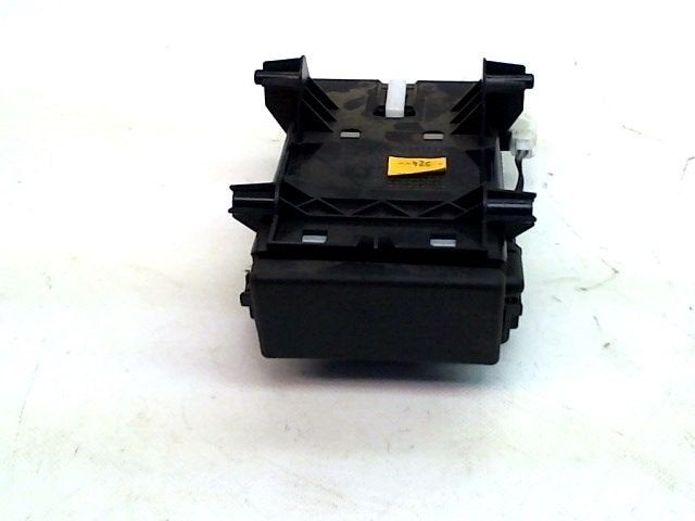 CENDRIER Nissan Primera (P12) (01-2002/10-2008) (|ABS8345|), Utilisé, Nissan
