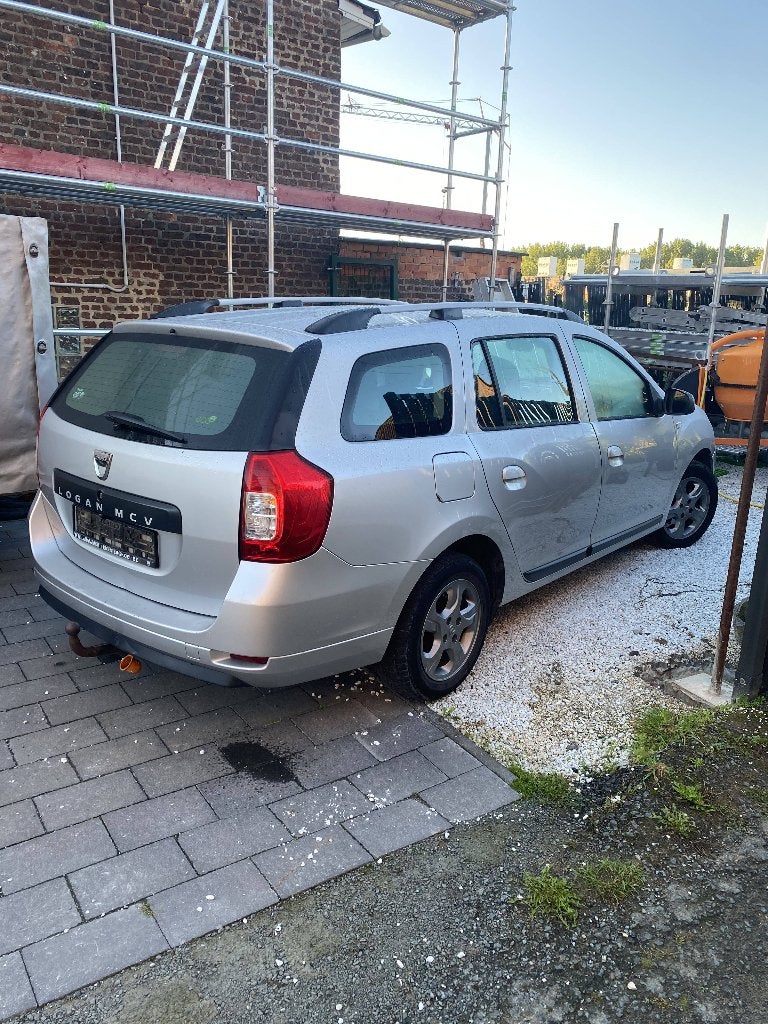 auto, Auto's, Voorwielaandrijving, Stof, Overige modellen, 580 kg
