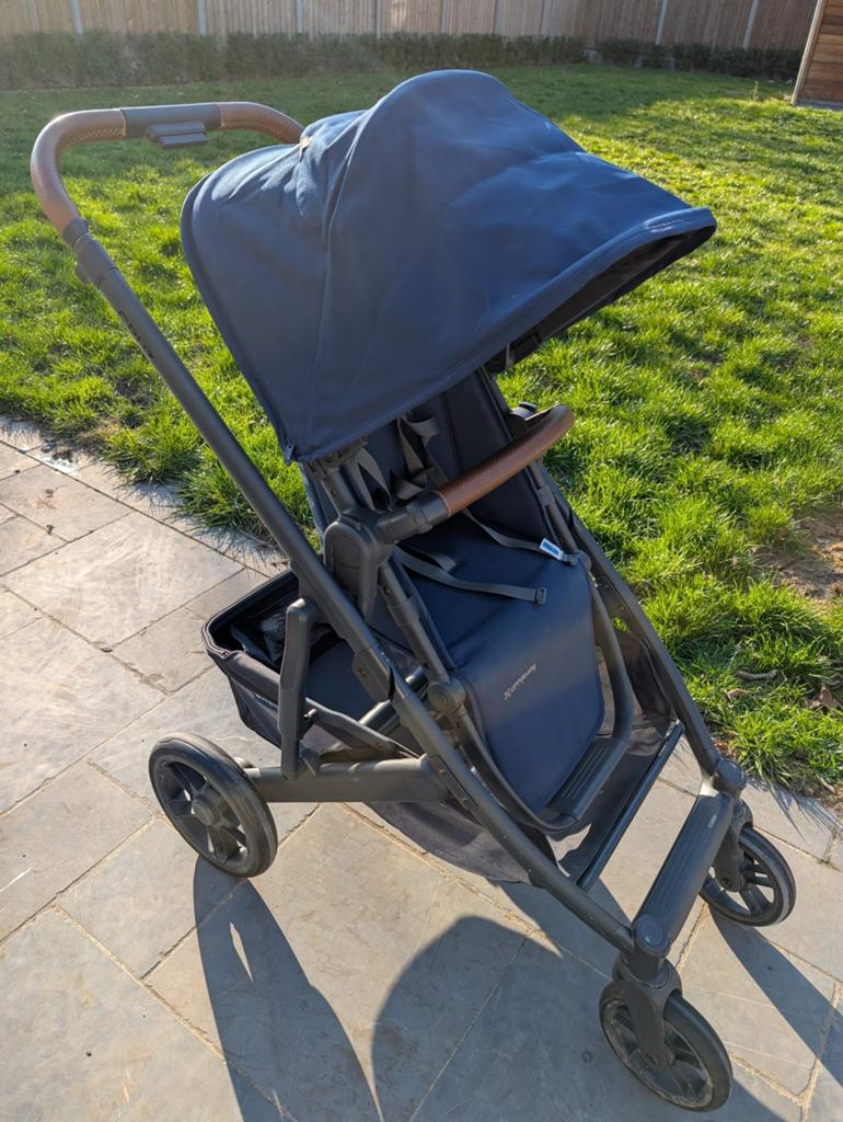 Uppababy vista Cruz Noa met voetenzak cozy ganoosh, Kinderen en Baby's, Kinderwagens en Combinaties, Gebruikt, Kinderwagen, Ophalen
