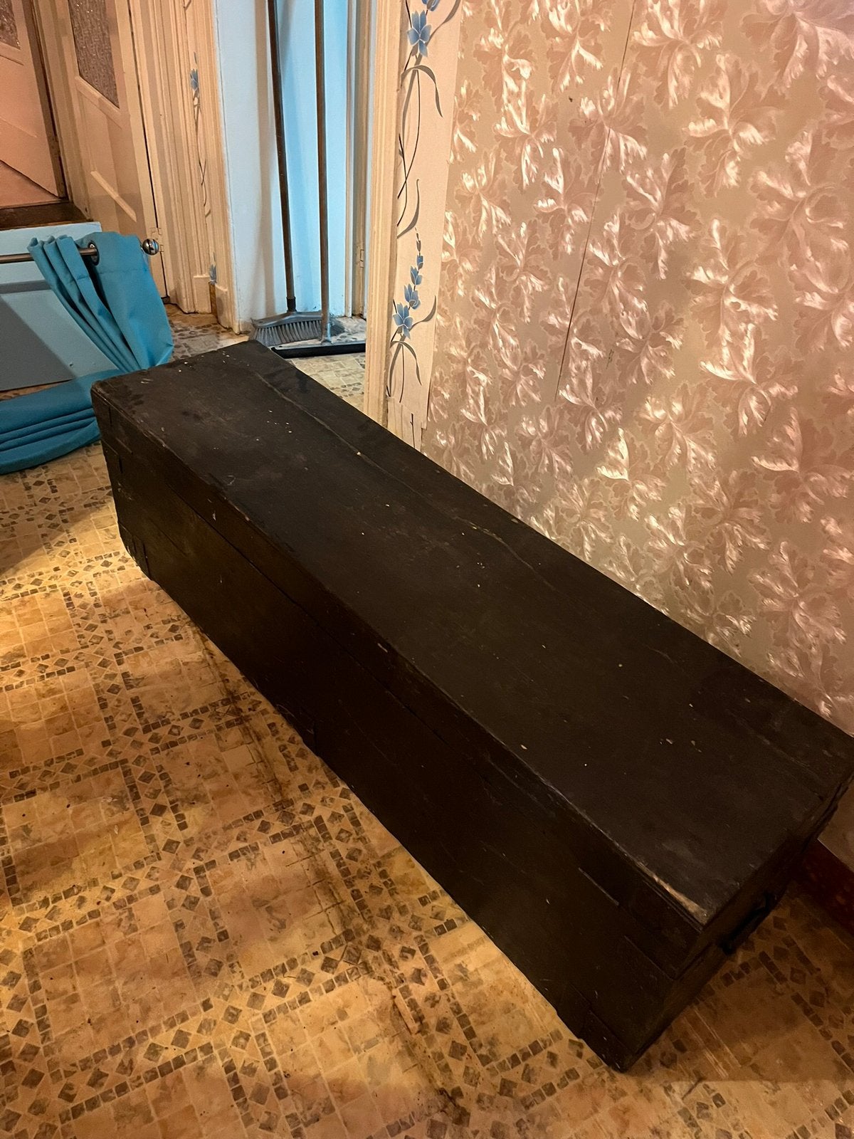 Coffre de rangement en bois, Maison & Meubles, 100 à 150 cm, Enlèvement, Utilisé, Moins de 50 cm