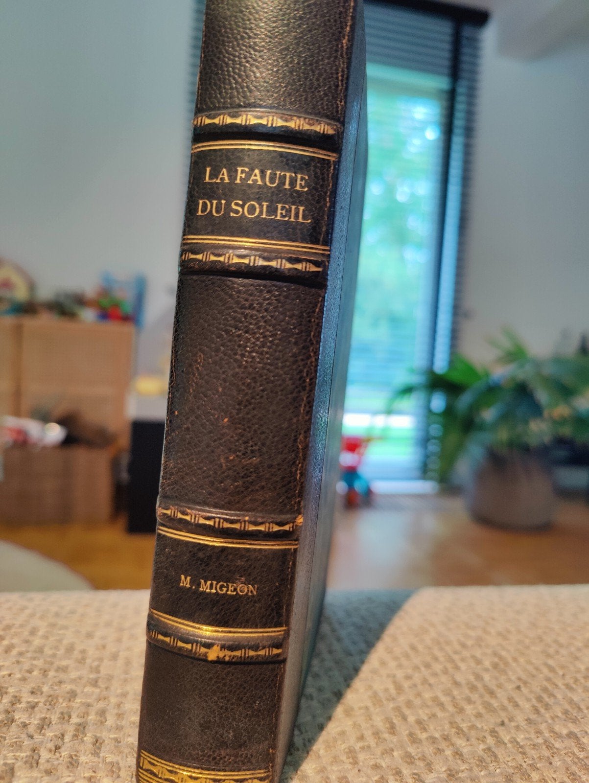 M. Migeon – La Faute du Soleil!  genummerd+gesigneerd - CMB, Ophalen of Verzenden, Madeleine Migeon