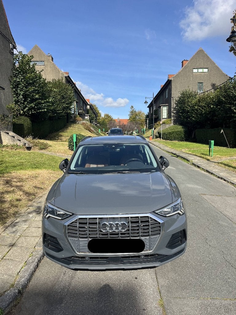 Audi Q3 -2019 - 82000km, Autos, Cuir, Argent ou Gris, Achat, 164 g/km