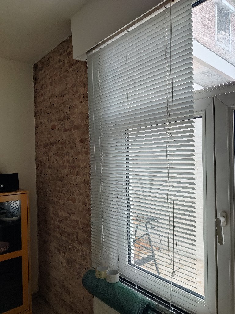 Jaloezieën Jysk 90cm wit, Huis en Inrichting, Ophalen, Gebruikt, Metaal, Wit