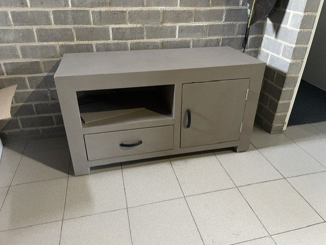 tv kast grijs zwaar hout meubel afmeting 110 * 60 * 45, 25 à 50 cm, Moins de 100 cm, Comme neuf, Enlèvement