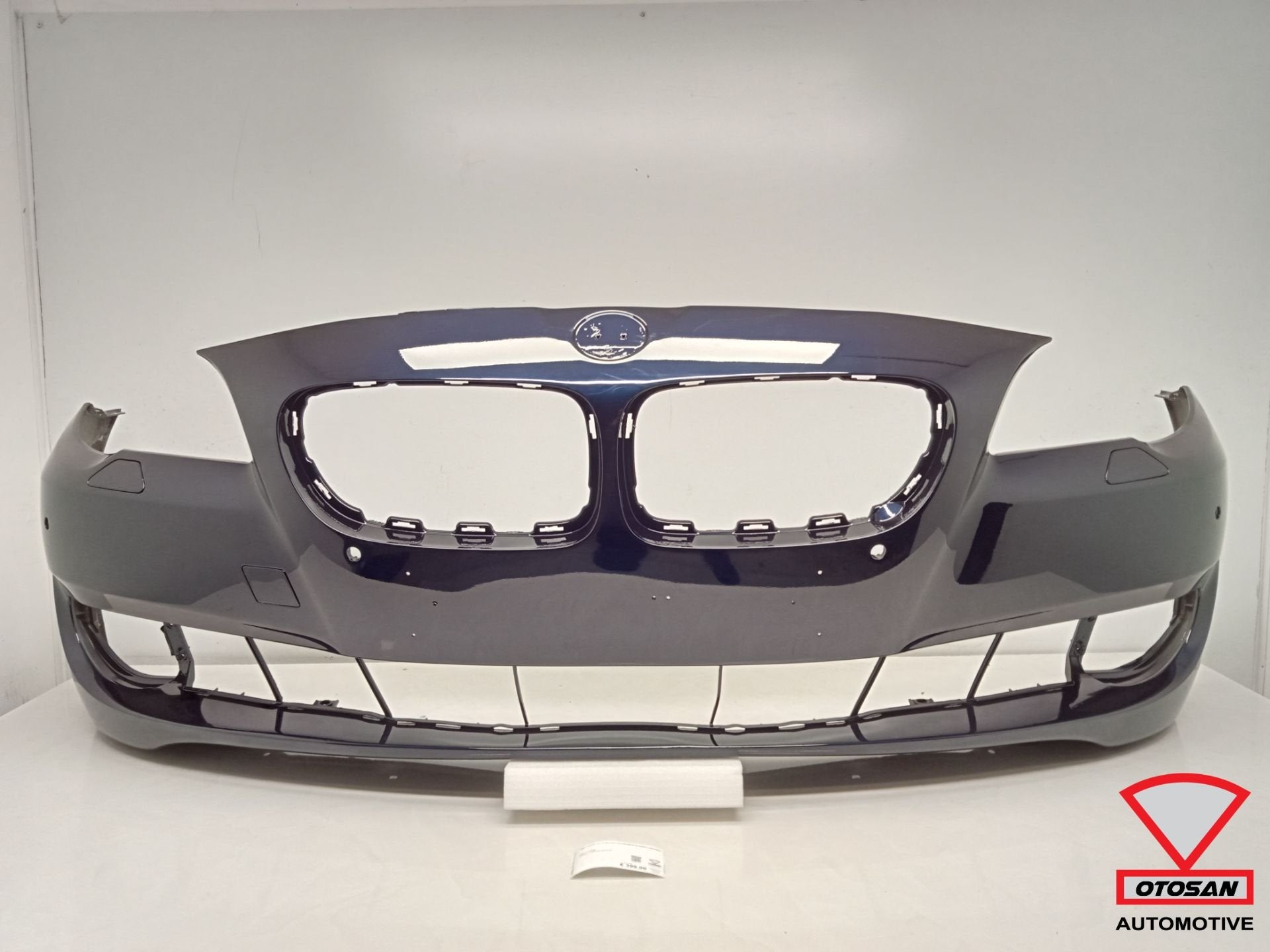 BMW 5 serie F10 F11 2010-2013 Voorbumper M-Pakket Origineel, Auto-onderdelen, Petuelring 130
80788  Munich, DE, Gebruikt, Voor