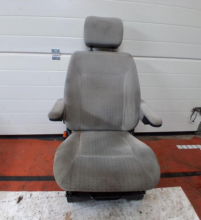 Voorstoel links Vw Transporter T4 2.5 TDI ('90-'03), Auto-onderdelen, Interieur en Bekleding, Gebruikt, Volkswagen, Ophalen of Verzenden