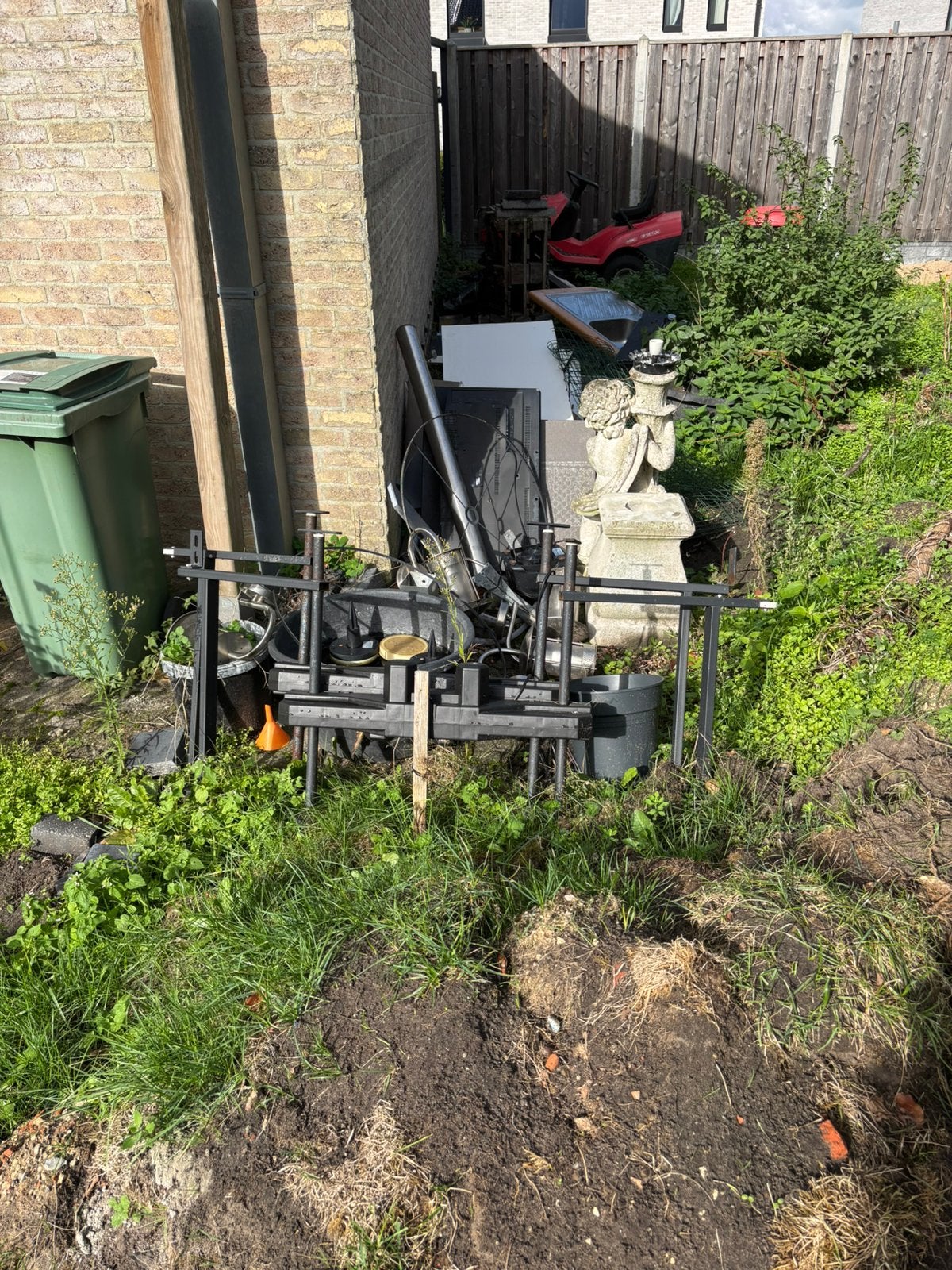 Oud ijzer en machines, Ophalen, Zo goed als nieuw