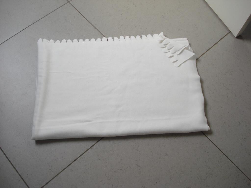 Ikea fleecedekentje 130x180cm, Enfants & Bébés, Couvertures, Sacs de couchage & Produits pour emmailloter, Enlèvement ou Envoi