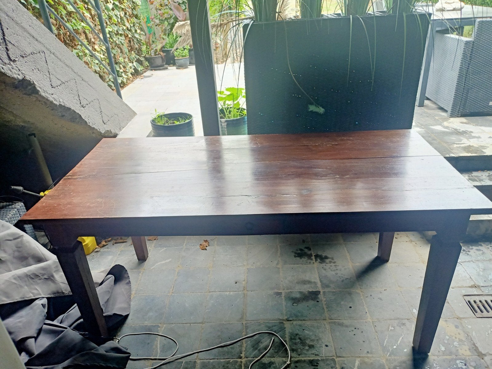 Table en bois, très bon état, Maison & Meubles, Tables | Tables à manger, Enlèvement ou Envoi