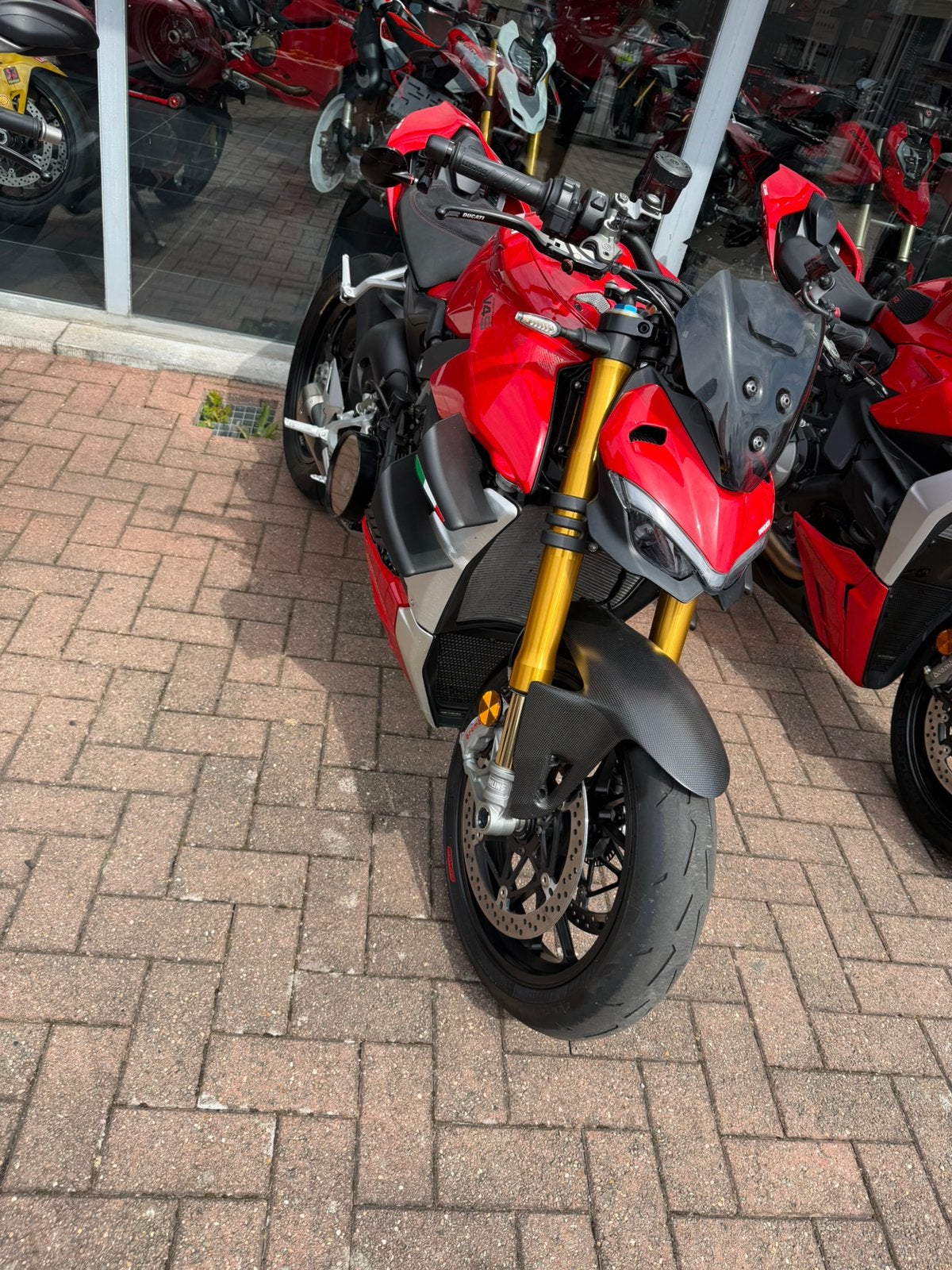 Ducati street fighter V4s, Motoren, Particulier