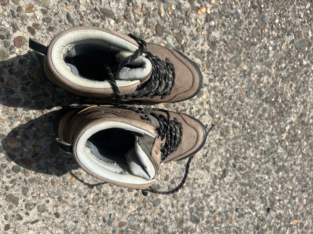 Chaussures de randonnée 40 2/3, Enlèvement, Comme neuf, Chaussures
