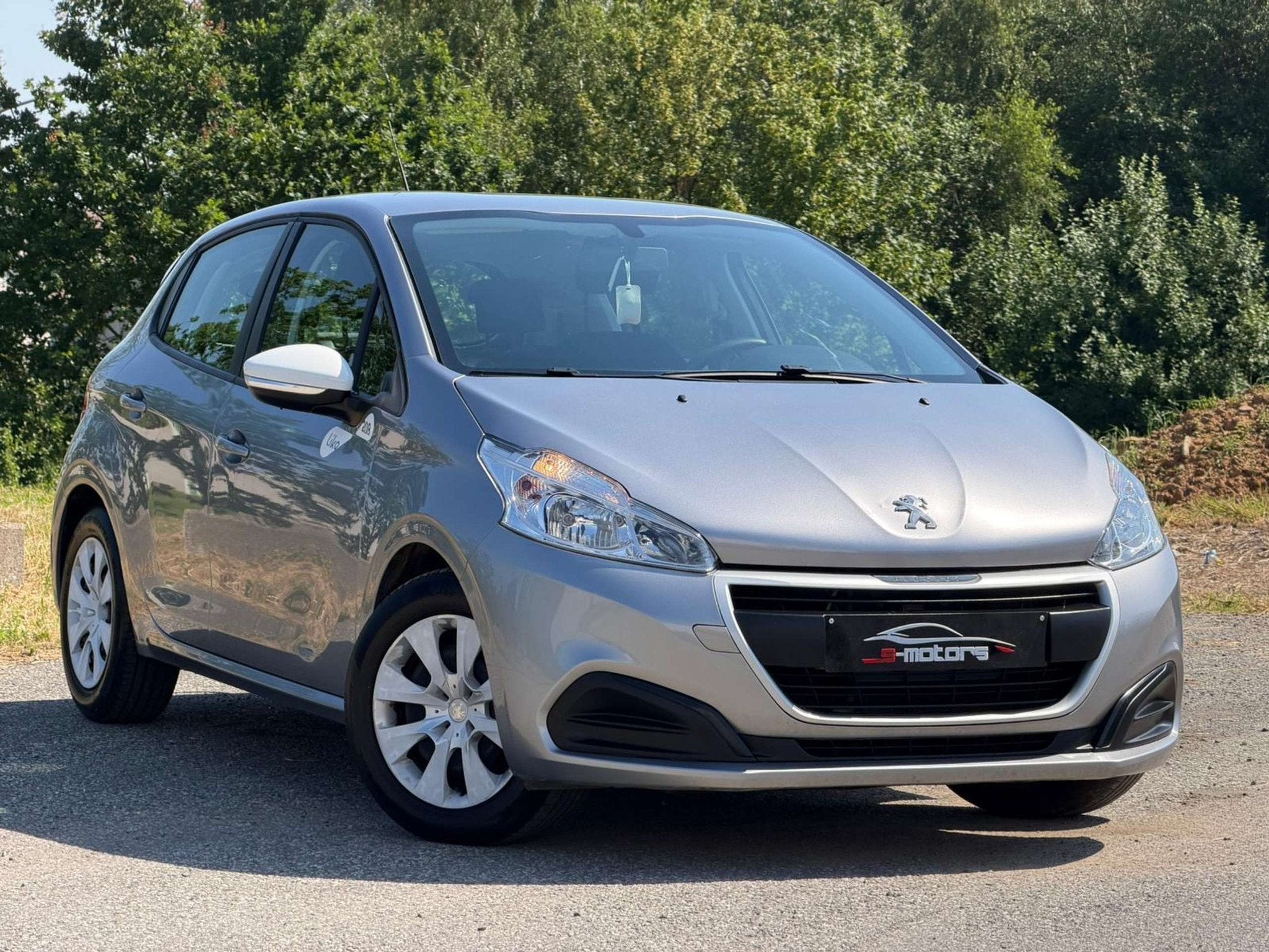 Peugeot 208 ROULE PARFAITEMENT, Autos, Peugeot, Argent ou Gris, Achat, Euro 6, Entreprise