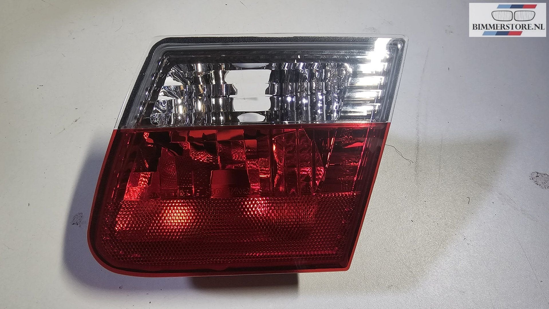Design achterlicht helder wit rood op achterklep rechts BMW, Neuf, -, -, -