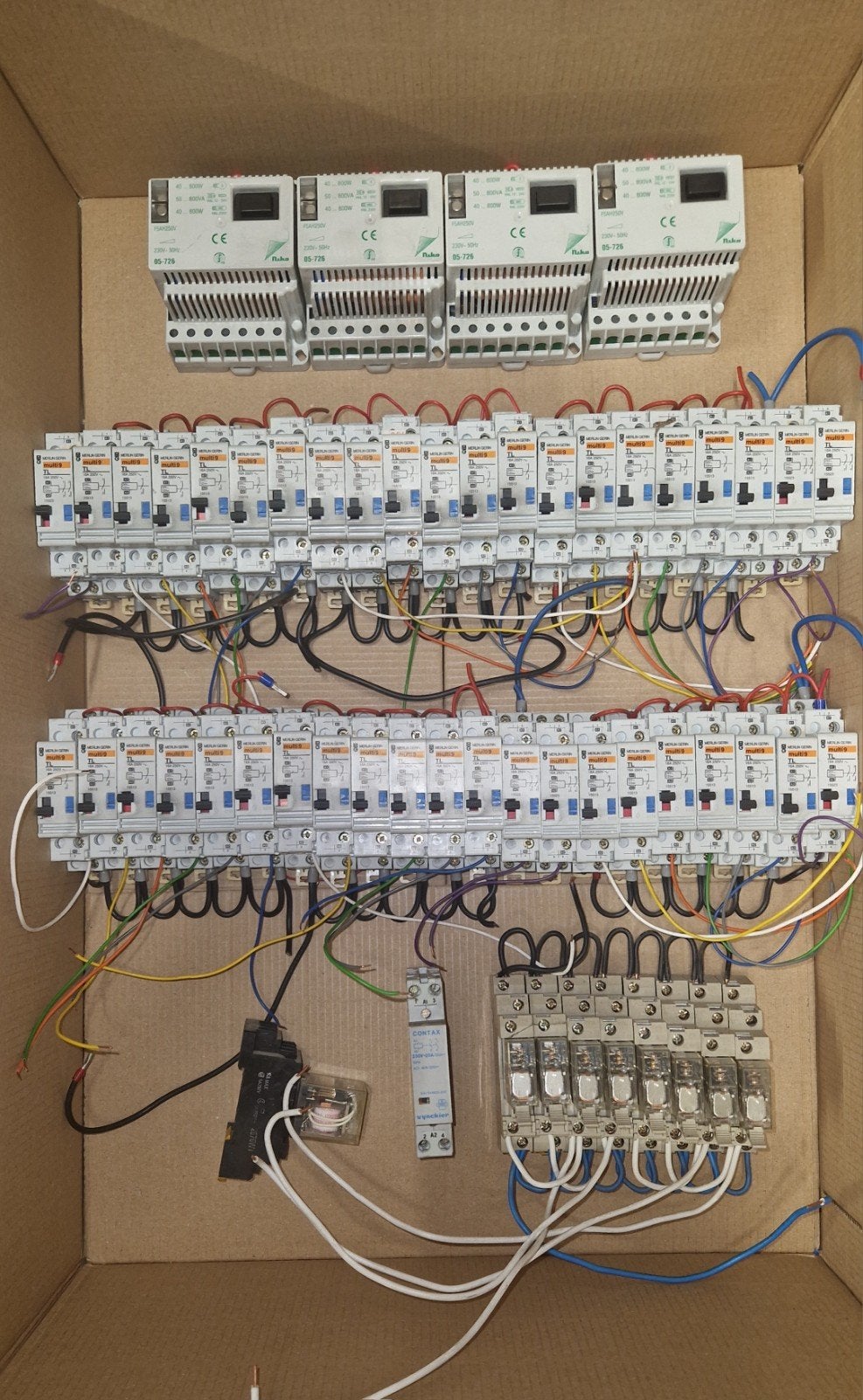 installatiematerialen Niko Dimmer Teleruptor Relais, Doe-het-zelf en Bouw, Ophalen