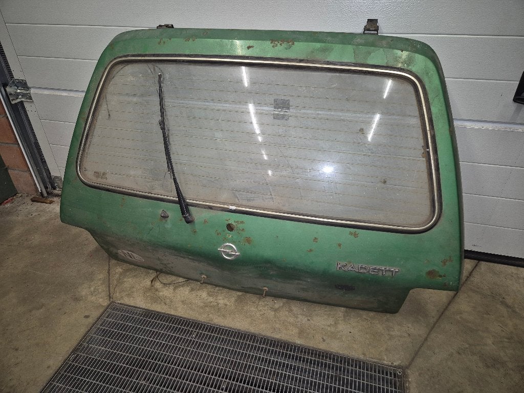 achterklep kadett c met ruitenwisser, Autos : Pièces & Accessoires, Carrosserie & Tôlerie, Enlèvement, Haillon arrière