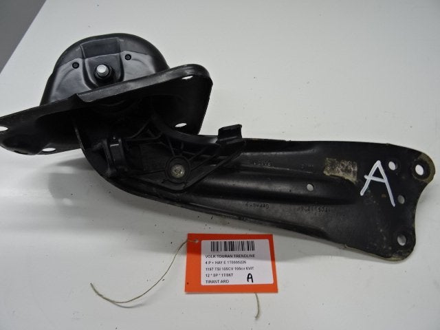 LIAISON DE TENSION ARRIÈRE DROIT Touran (1T1 / T2), Volkswagen, Mevr. I. Hauben, Utilisé, Rue de l'Espoir 34 34
4030  GRIVEGNÉE, BE