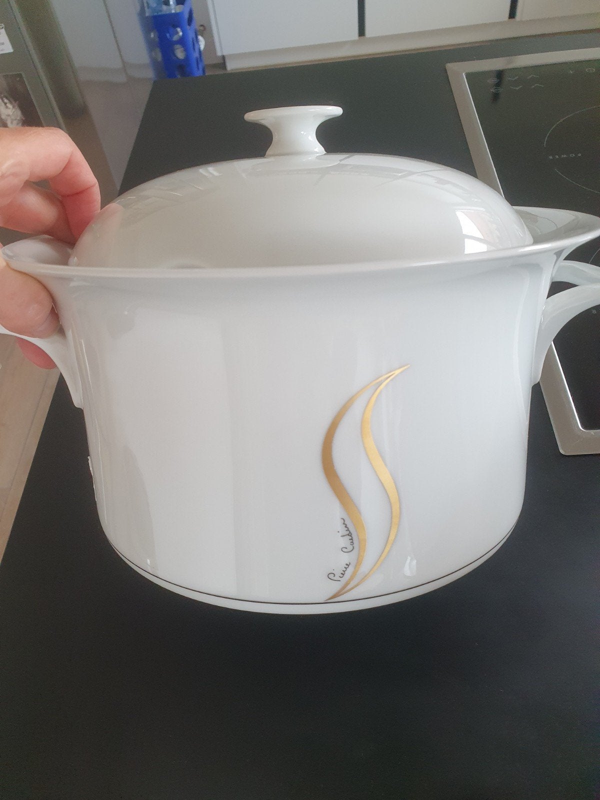 bol à soupe Pierre Cardin peint à la main, porcelaine,, Enlèvement