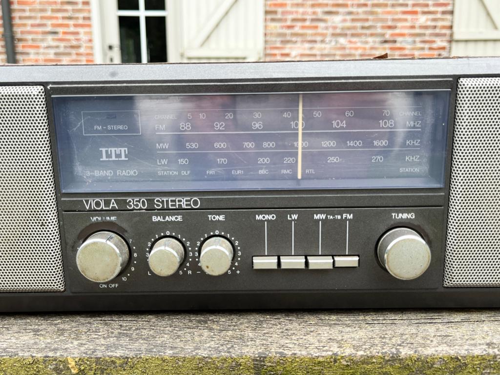 ITT Viola 350 stereo radio vintage design, Audio, Tv en Foto, Radio's, Ophalen, Gebruikt, Radio