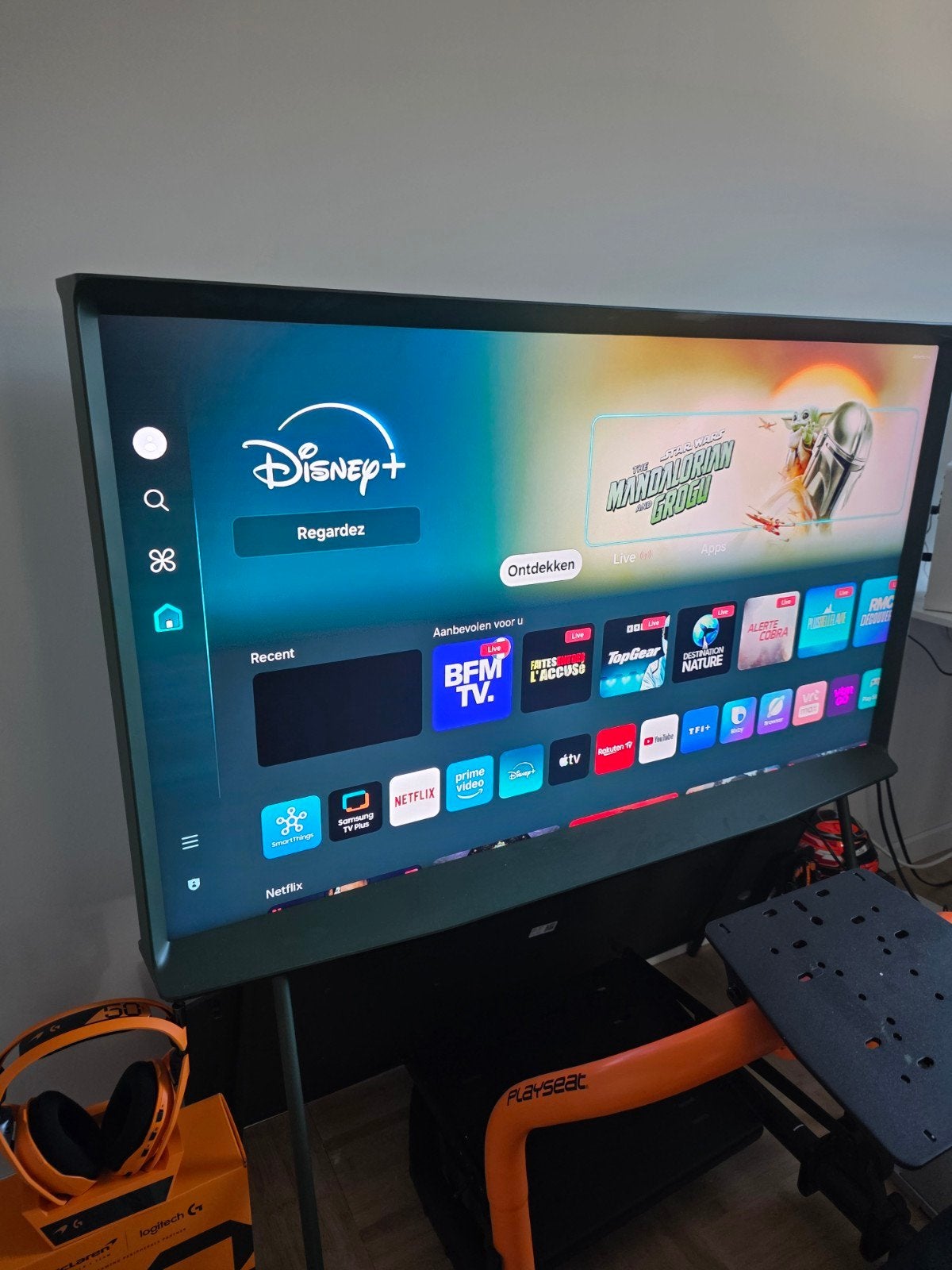 Samsung The Serif 50" 4K (LS01D/vert) — Comme neuf, QLED, Comme neuf, 4k (UHD), Smart TV