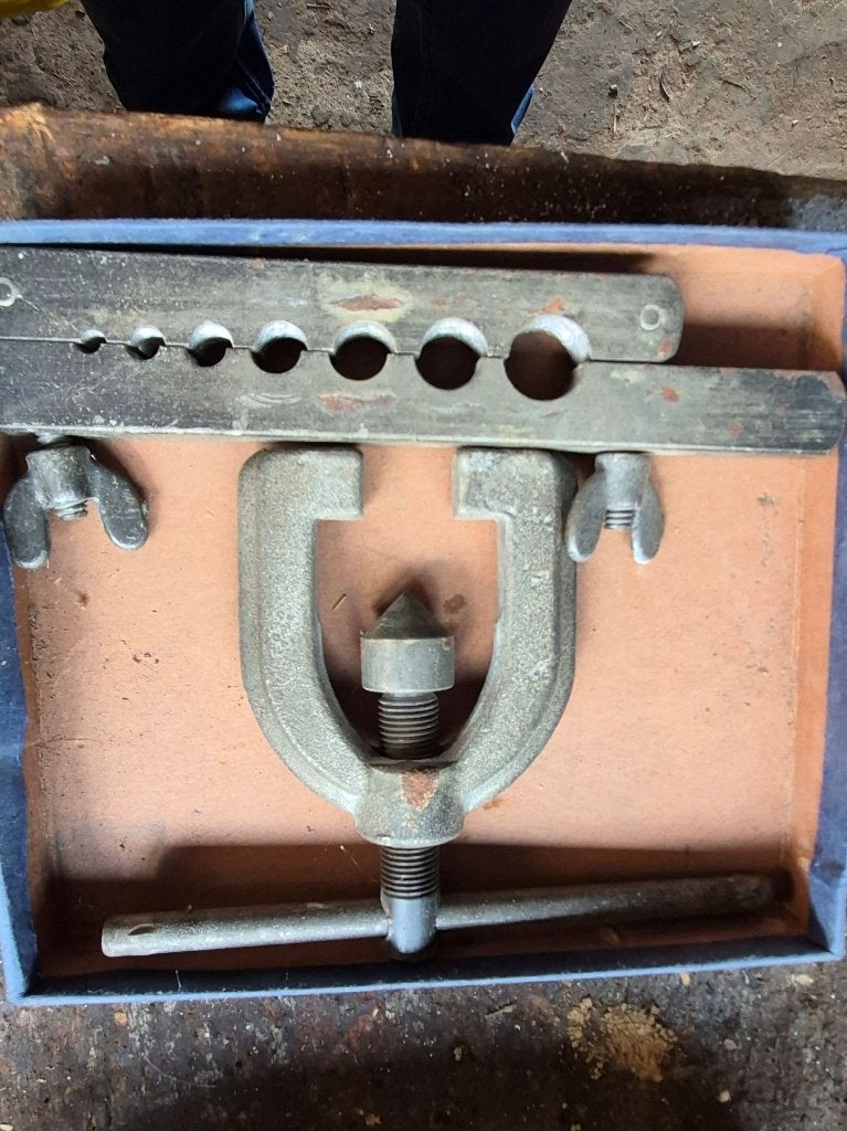 Flaring-tool, Verzenden