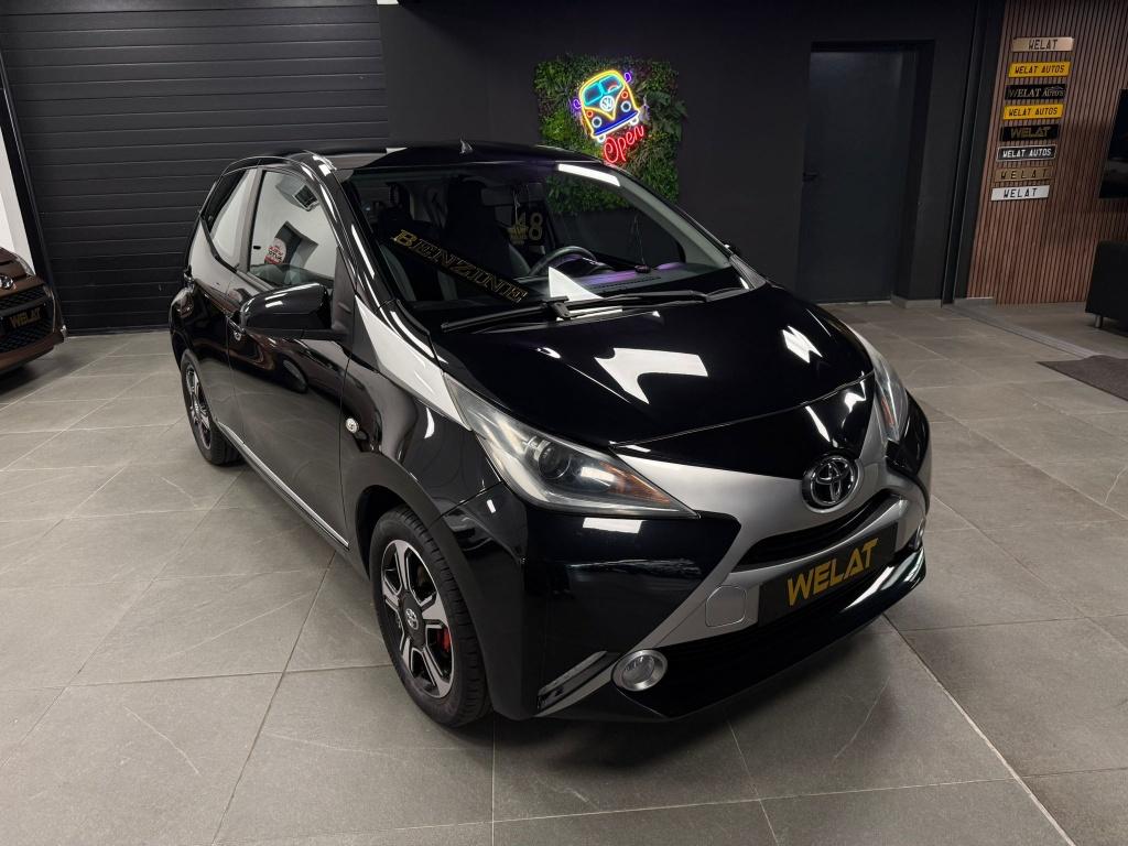 TOYOTA AYGO SPECIALE UITVOERING 2015 BENZINE/TOPSTAAT, Auto's, Bluetooth, Euro 5, Zwart, Zwart