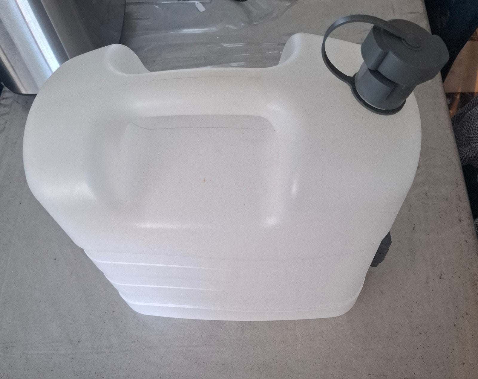 Bidon 20 liter, Ophalen