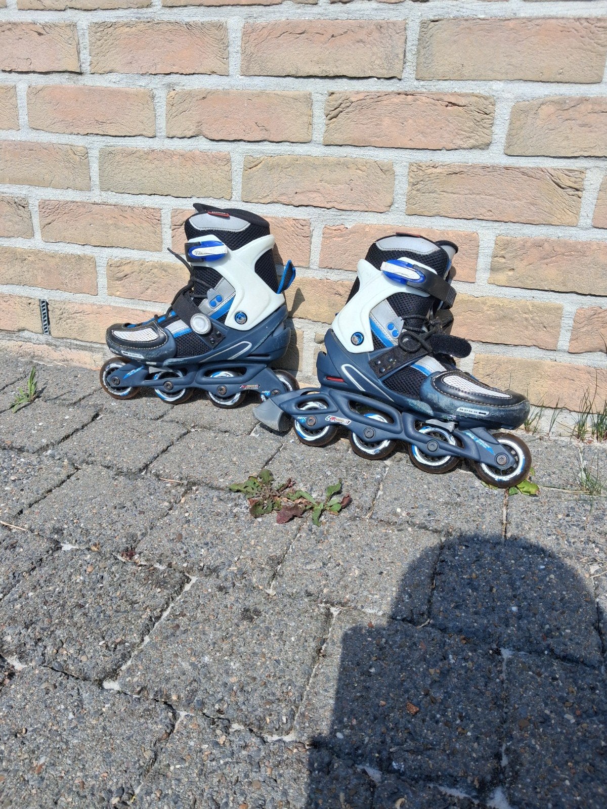 Blauwe inline skates, Sport en Fitness, Skeelers, Verstelbaar, Kinderen, Zo goed als nieuw, Inline skates 4 wielen