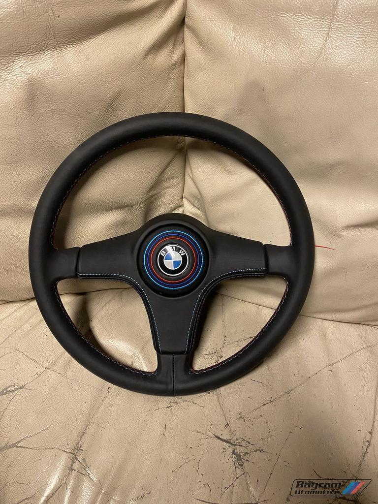 Bmw E30 stuur edition custom bekleed M3 coupe 3-serie cabrio, Autos : Pièces & Accessoires, Commande, BMW, Utilisé, Enlèvement ou Envoi