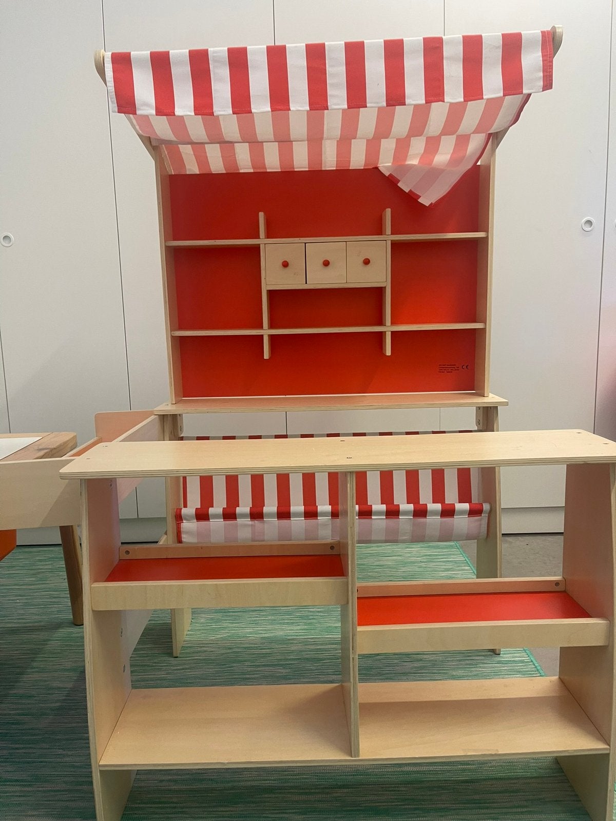 Petit magasin en bois, Enlèvement, Utilisé, Bois