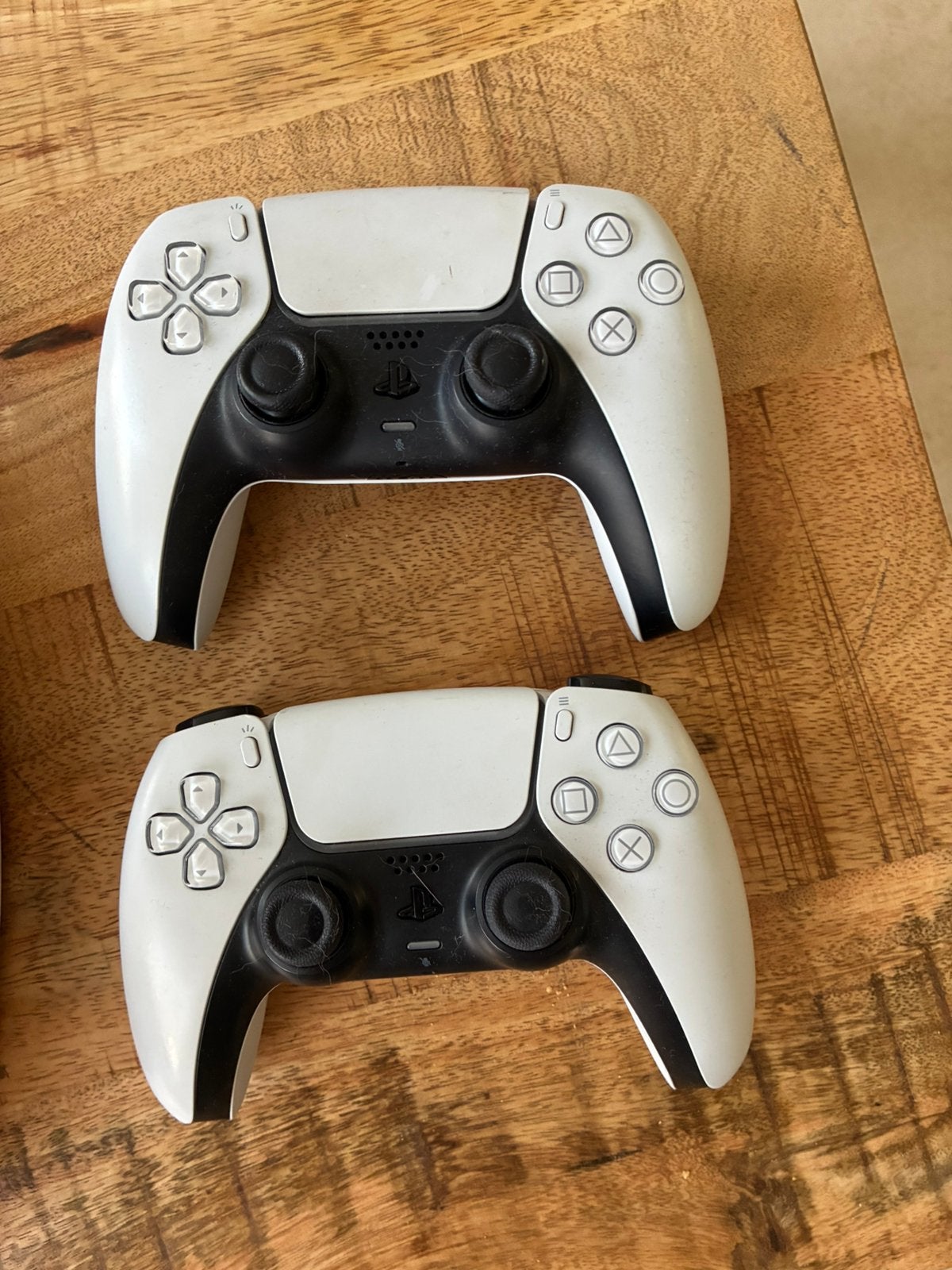 2 ps5 controllers met stick drift!, Ophalen, Niet werkend