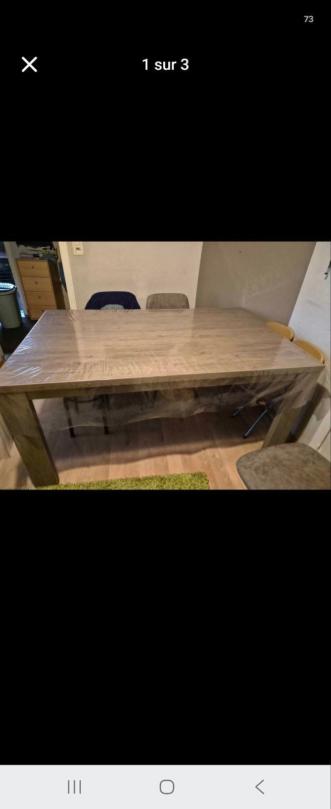 Table à manger imitation chaîne, Enlèvement