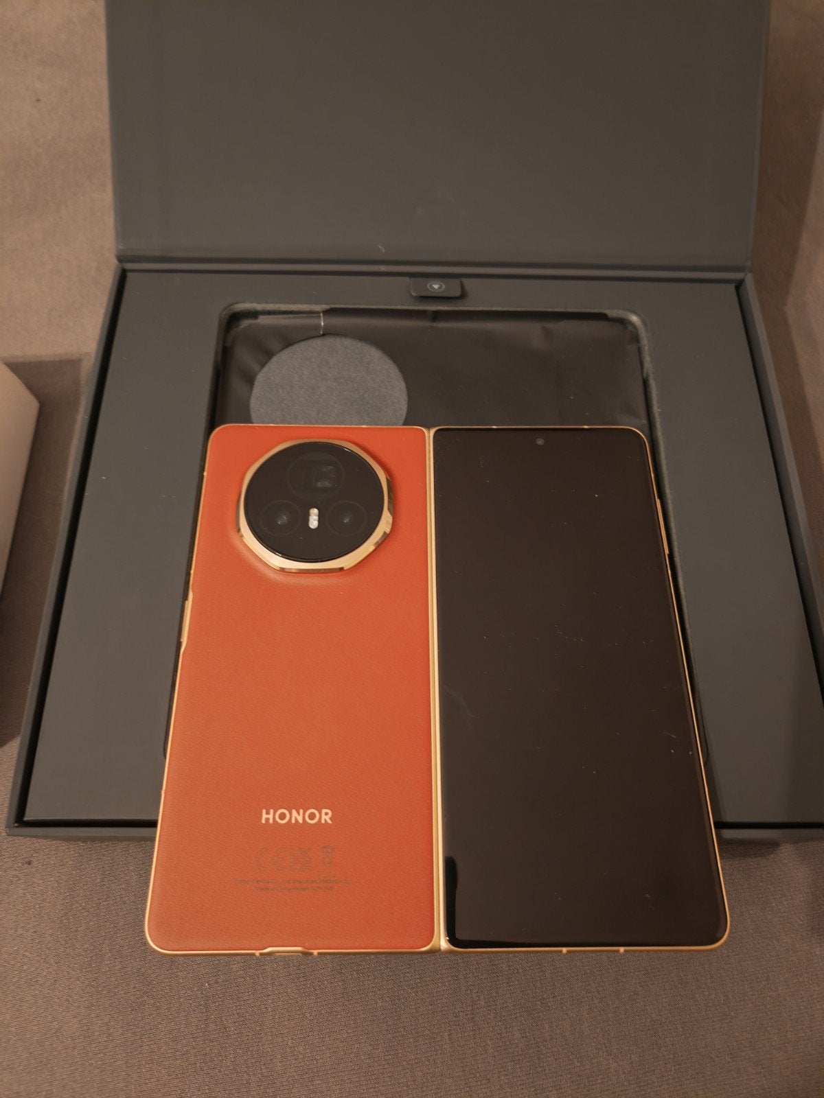 Téléphone à clapet Honor V3, Télécoms, Téléphonie mobile | Apple iPhone, Enlèvement ou Envoi, Neuf