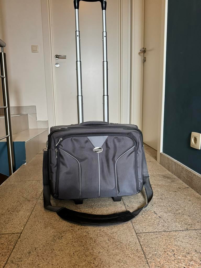 American tourister work laptop  rolkoffer, Handtassen en Accessoires, Ophalen, 40 tot 60 cm, Zo goed als nieuw, Grijs